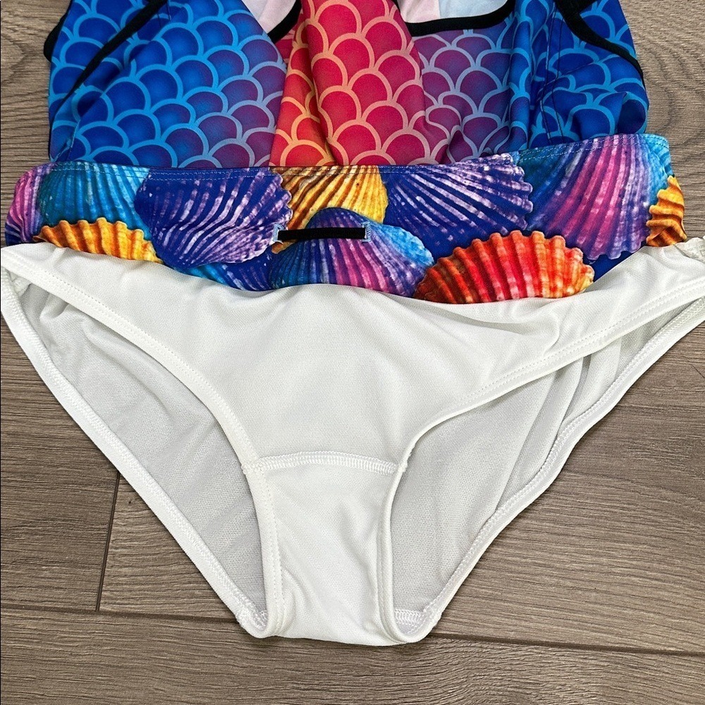 INKnBURN Mermaid Scale Performance Lined Running Shorts Blue Red Size 6 - Picture 8 of 13